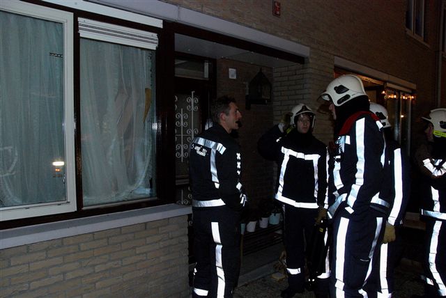 2009/294/20091117 002 Sandinostraat binnenbrand wonen.jpg